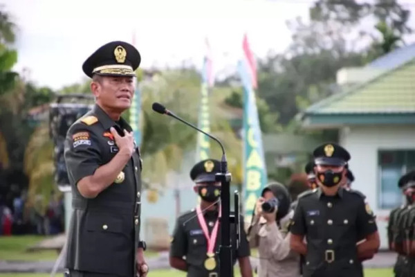 5 Pati TNI Bintang Tiga Bersiap Tinggalkan Militer Usai Mutasi Juli 2023, Nomor 3 Pernah Jadi Perisai Hidup Jokowi
