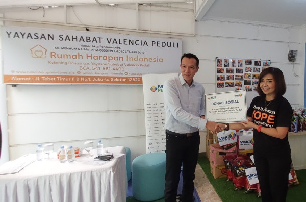 Momen MNC Sky Vision dan MNC Peduli Salurkan Bantuan ke Yayasan Rumah Harapan Indonesia
