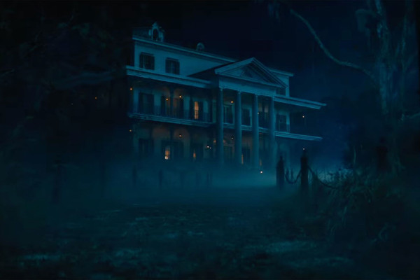 7 Fakta Film Haunted Mansion yang Harus Kamu Ketahui