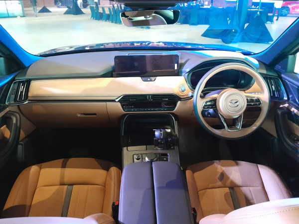 Mazda CX-60 Resmi Meluncur, Jadi Angin Segar di Era Elektrifikasi