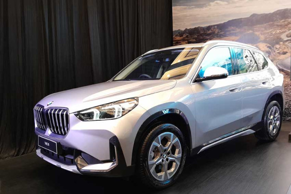 Bidik Anak Muda, BMW X1 Baru Tampil dengan Desain Makin Besar dan Mewah