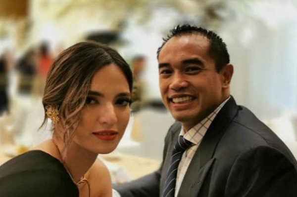 7 Artis yang Tak Pernah Cek HP Suami, Nomor 5 Alasannya Teringat Pesan sang Ayah