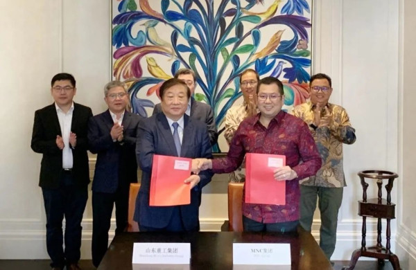 HT Bagikan Momen Spesial Kerja Sama MNC Guna Usaha dengan Weichai Group di Singapura