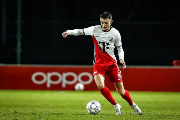 Ivar Jenner Tampil 45 Menit, FC Utrecht Gagal Tumbangkan Klub Yunani