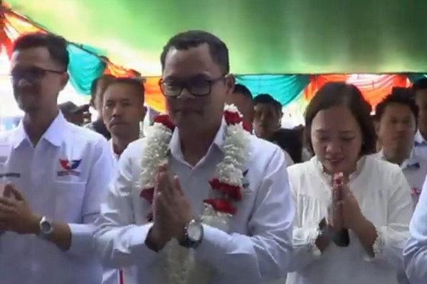 Arnod Sihite Maju DPR dari Kampung Halaman, Ini Kata Warga Tentang Bacaleg Perindo