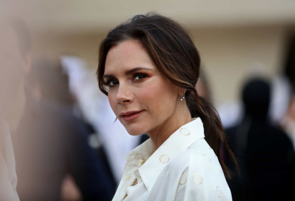 7 Artis Hollywood Ini Akui Pernah Operasi Plastik, Victoria Beckham Lakukan Pembesaran Payudara