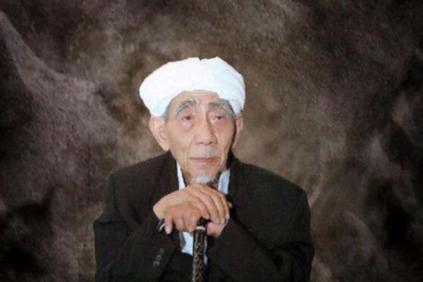 5 Ulama Indonesia yang Jenazahnya Masih Utuh Saat Makamnya Dibongkar