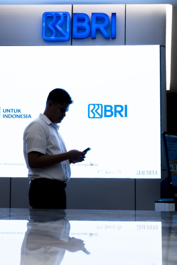 Kinerja Saham BBRI Cemerlang, Analis Rekomendasikan Buy & Hold