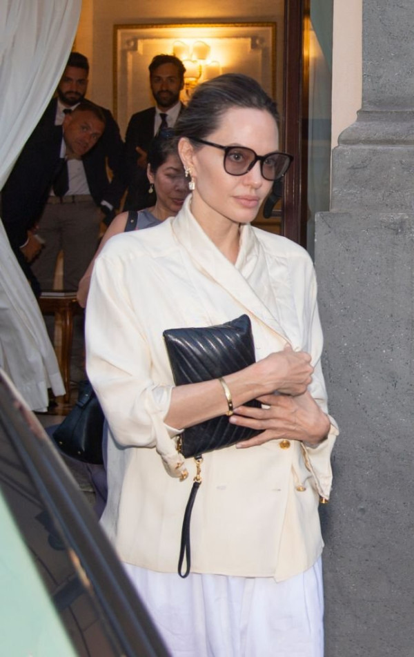 7 Artis Hollywood Ini Terlihat Lebih Tua dari Usianya, Wajah Lady Gaga Boros
