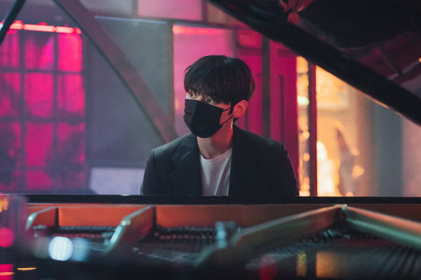 6 Fakta tentang Hwang Minhyun, Mantan Member NU’EST Pemain My Lovely Liar