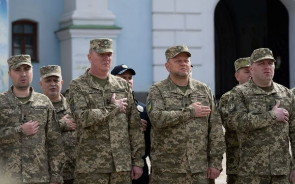 NATO Putus Asa dengan Kemampuan Tentara Ukraina