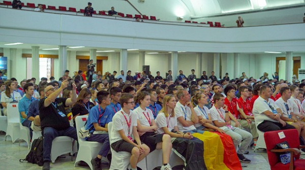 Mendikbudristek Buka Olimpiade Geografi Internasional ke-19 di Bandung