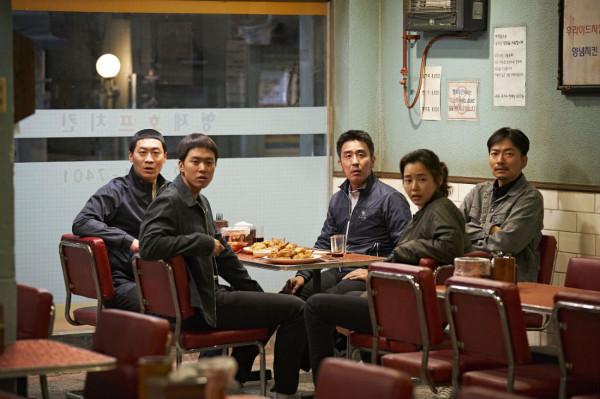 10 Film Korea Komedi Rating Tertinggi di MyDramaList, Mayoritas di Atas 5 Juta Penonton