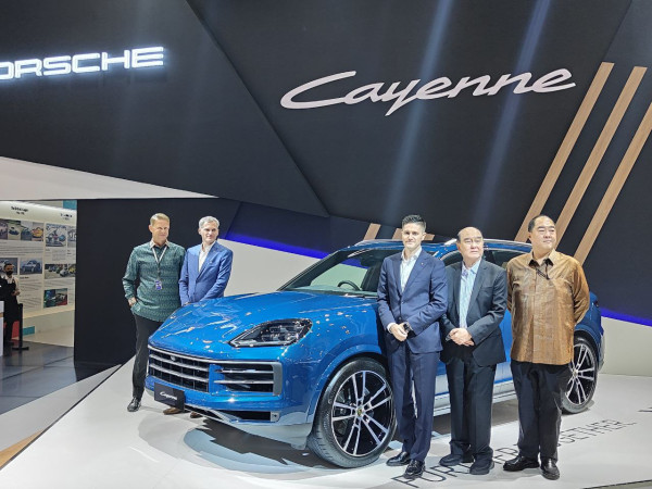 Inilah SUV Eropa 5-Penumpang Paling Ganteng di GIIAS 2023: Porsche Cayenne