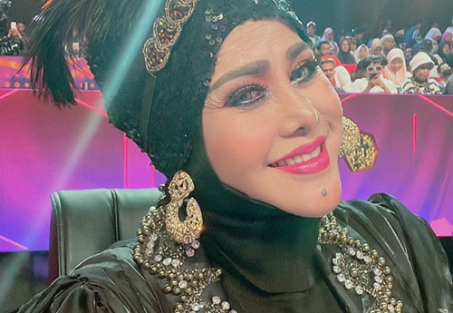 7 Artis yang Berseteru dengan Anak Kandung, Nomor Terakhir Penyanyi Dangdut Senior
