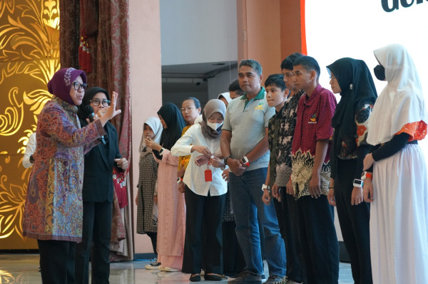 Beri Perlindungan Disabilitas, Kemensos Luncurkan Gelang Disabilitas Grahita (Grita)