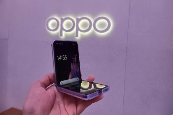 5 Rekomendasi Smartphone Lipat Terbaik 2023, Lengkap dengan Spesifikasi dan Harga