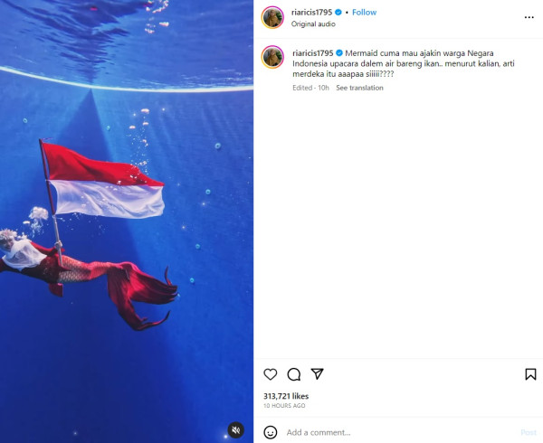 Rayakan HUT ke-78 RI, Ria Ricis Kibarkan Bendera Merah Putih di dalam Air