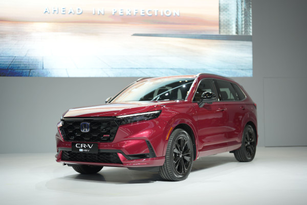 Netizen Bilang Kemahalan, tapi Pemesanan Honda CR-V 2023 Sudah Tembus 840 Unit dalam Sepekan