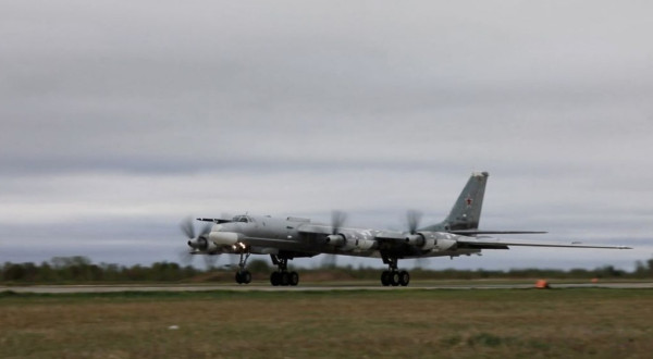 10 Keunggulan Pesawat Tupolev Tu-95, Monster Pengebom yang Ditakuti NATO