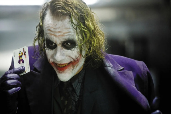 10 Film Warner Bros. Pictures Paling Laris, Barbie Mengejutkan