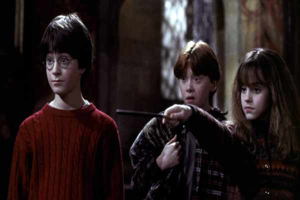 10 Film Warner Bros. Pictures Paling Laris, Barbie Mengejutkan