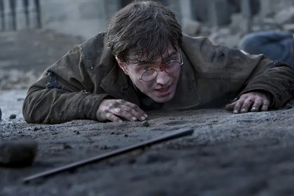 10 Film Warner Bros. Pictures Paling Laris, Barbie Mengejutkan
