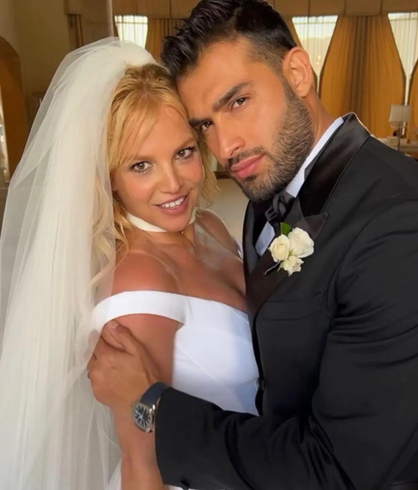 Britney Spears dan Sam Asghari Tutup Komunikasi, Mantap Bercerai
