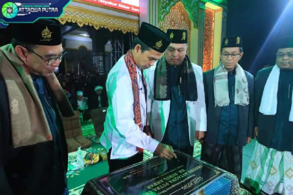 Majlis Tasyakur Akbar Milad Attaqwa, UAS Berpesan 5 Pelajaran dari KH Noer Ali