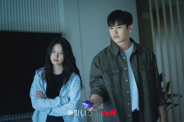 8 Drama Korea Thriller dengan Bumbu Romantis pada 2021-2023, Ada Moving