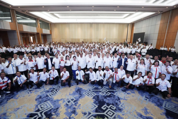 Konsolidasi di NTT, HT Tegaskan Target Partai Perindo