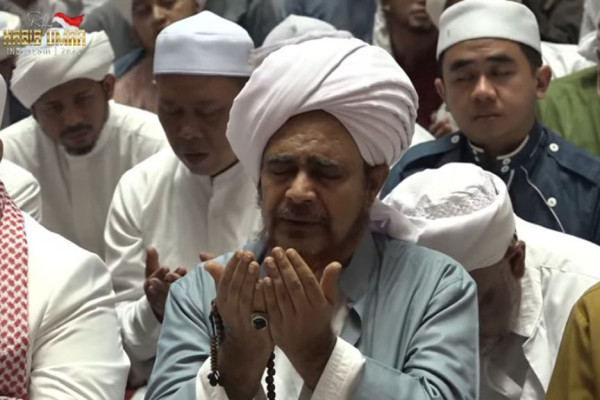 Nasihat Habib Umar bin Hafidz untuk Sembuhkan Penyakit Hati
