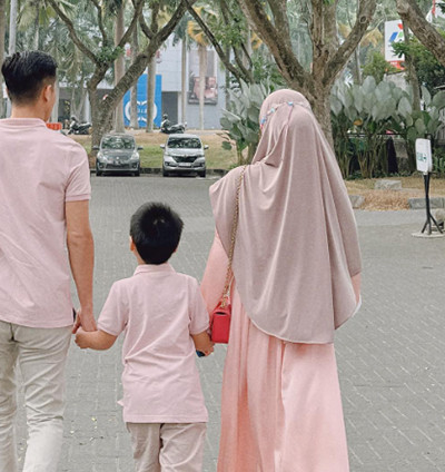 Larissa Chou Unggah Foto Bersama Pria yang Diduga Pasangan Barunya, Banjir Doa dan Dukungan