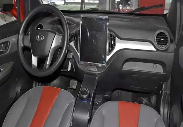 Mobil Listrik Mungil 2 Tempat Duduk Ini Dibanderol Rp18 Juta, Mampu Melesat 120 Km/Jam