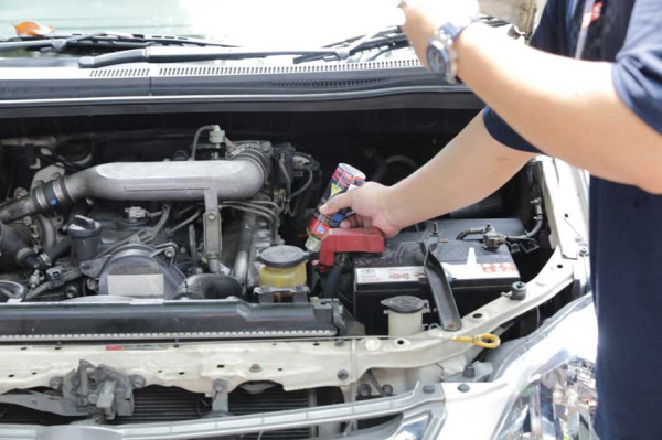 Tips Merawat Mesin Kendaraan Selalu Prima dengan Edictive Petrocetamol