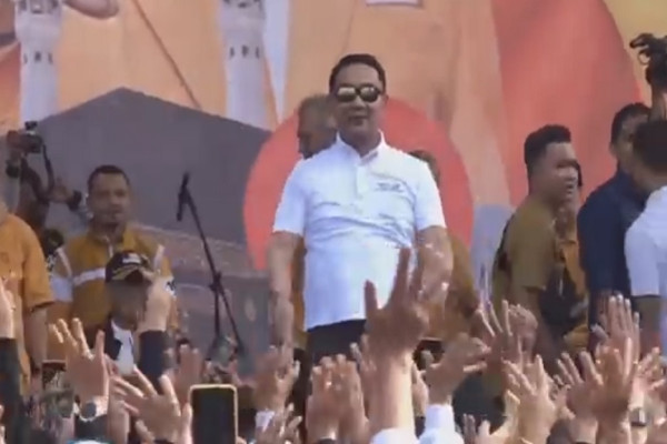 Hadiri Jalan Sehat Partai Hanura, Ridwan Kamil Diteriaki Presiden