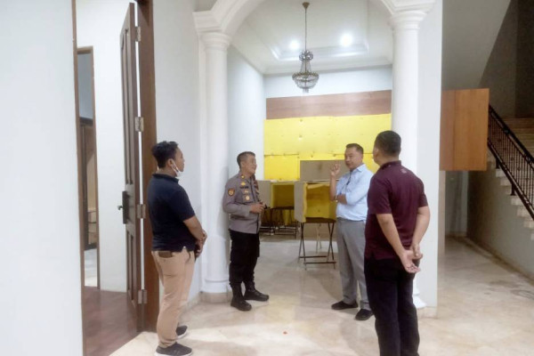 Penampakan Rumah Mewah Keluarga Dino Patti Djalal Diduga Dijadikan Markas Penipuan Online