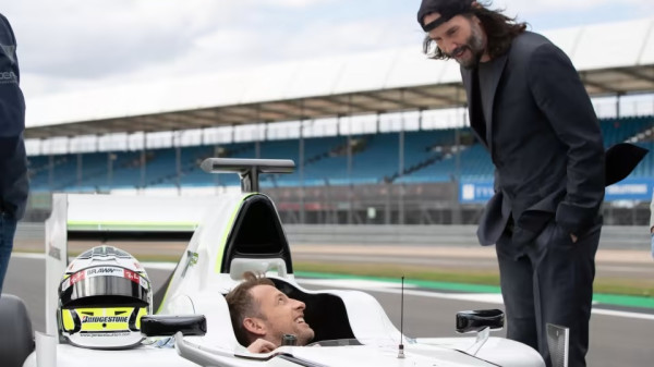 Ikuti Jejak Brad Pitt, Keanu Reeves Terlibat Film Dokumenter Formula 1