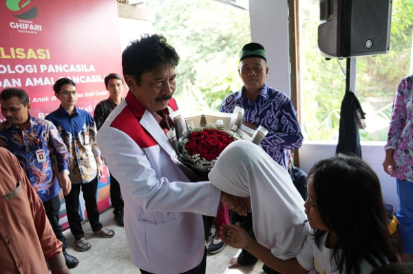 Dorong Literasi Sejak Dini, Kepala BPIP Resmikan Pojok Taman Baca Pancasila