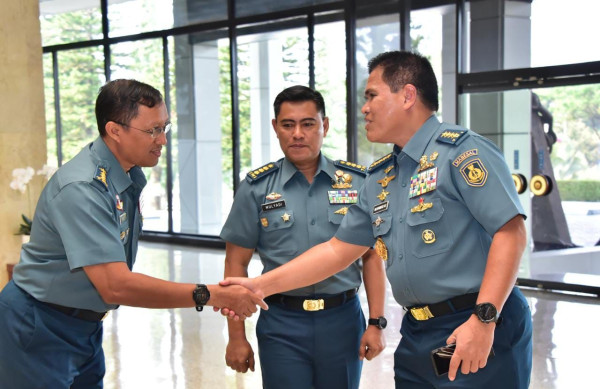 14 Perwira TNI AL Selesaikan Pendidikan di Lemhannas, KSAL Beri Pesan Ini