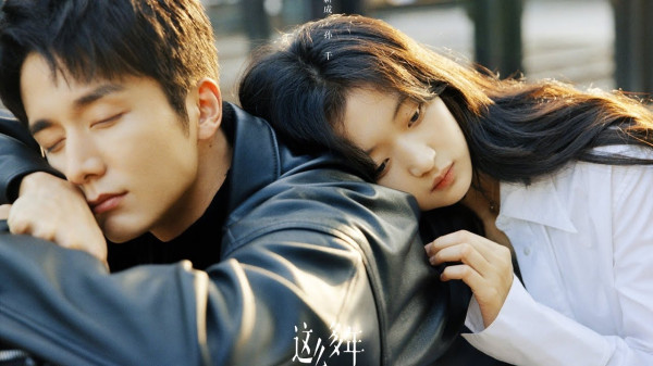 8 Film China Romantis Terlaris pada 2023, Ada Versi Asli Drakor A Time Called You
