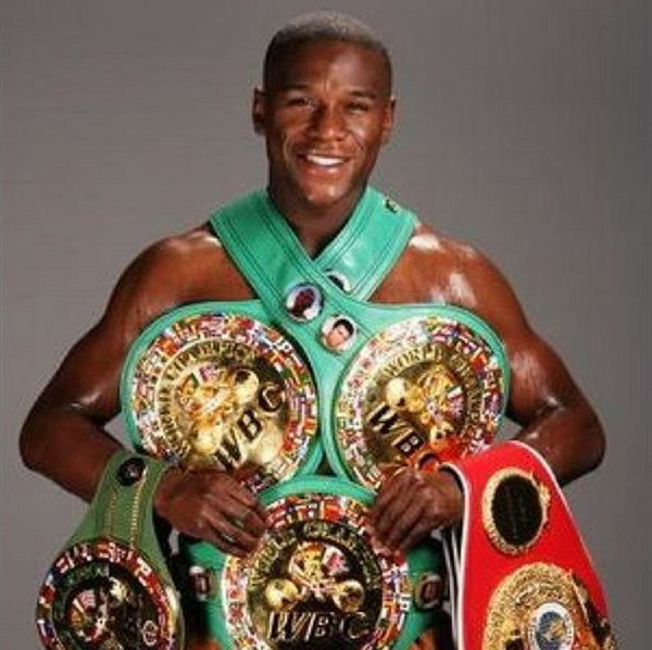 Perbandingan Rekor Manny Pacquiao vs Floyd Mayweather Jr, Siapa Lebih Unggul?