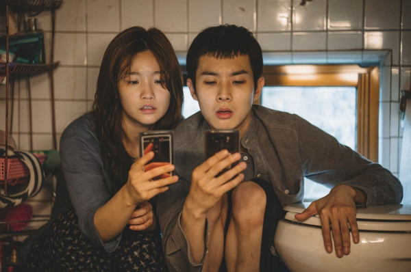 10 Film Korea Thriller Tercuan Sepanjang Masa, dari Cerita Bencana hingga Sosial-Politik