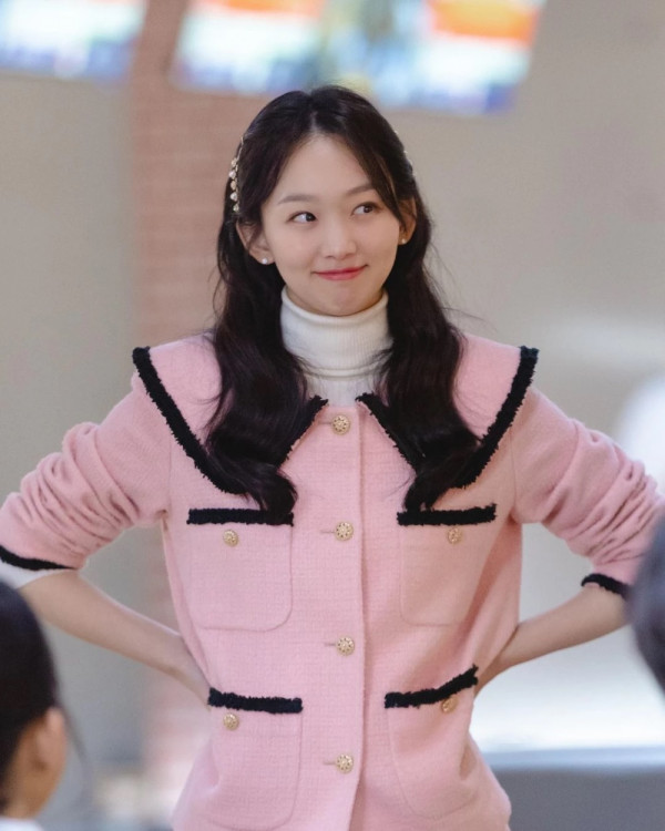 7 Artis Korea yang Tinggalkan Pekerjaan di Perusahaan Besar demi Jadi Selebriti