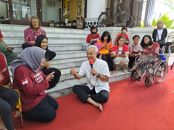 Momen Anak Difabel Unjuk Kebolehan di Depan Ganjar Pranowo
