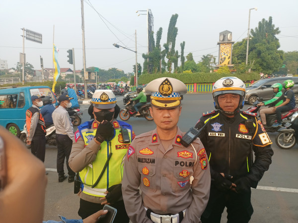 Ratusan Motor Melawan Arah Terkena Razia Polisi di Depok, 95 Kena Tilang