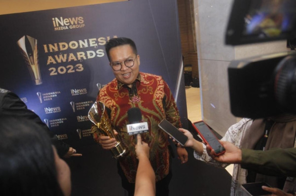 Sukses Majukan Ekraf Daerah, Pemkab Kutai Kartanegara Terima Penghargaan Indonesia Awards 2023