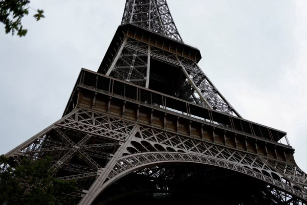 10 Fakta Unik dan Menarik Menara Eiffel, Nomor 6 Dicat Ulang Setiap 7 Tahun