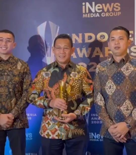 Sukses Ratakan Pembangunan Infrastruktur, Pemprov Sumsel Dianugerahi Indonesia Awards 2023