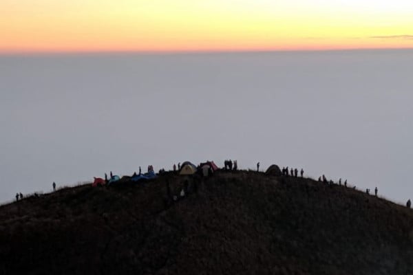 Kisah Gunung Penanggungan Penanda Pedagang China Berlayar ke Kerajaan Panjalu di Pulau Jawa